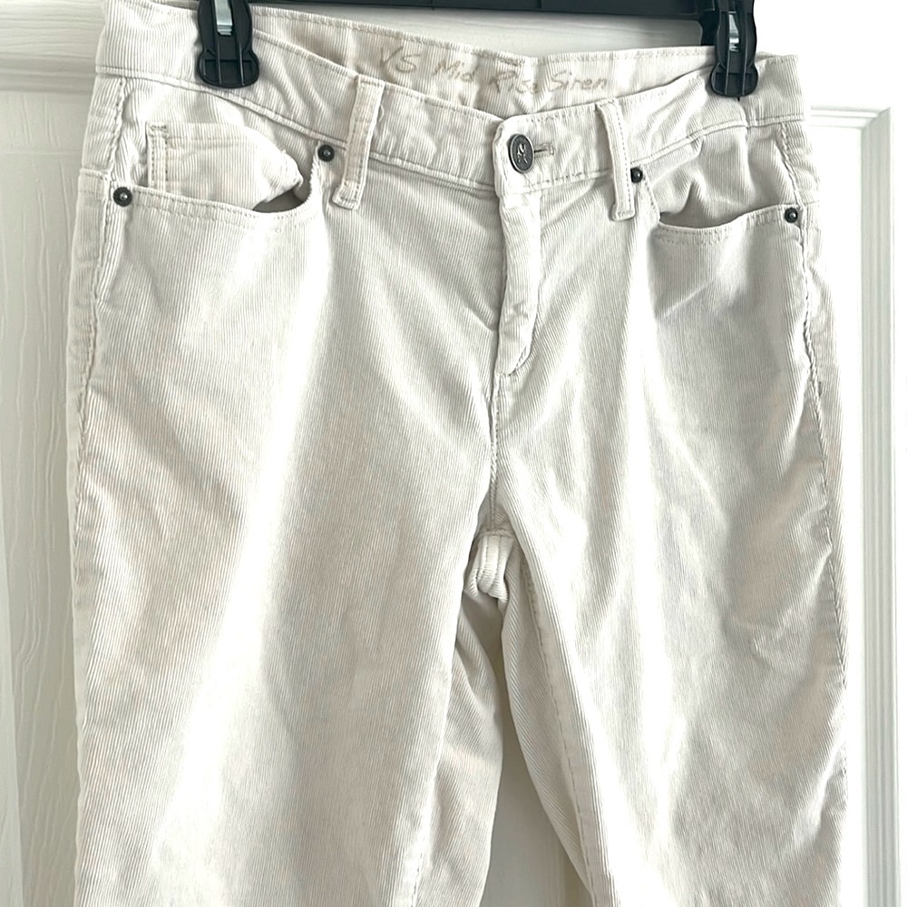 Victoria’s Secret Mid Rise Siren Jeans